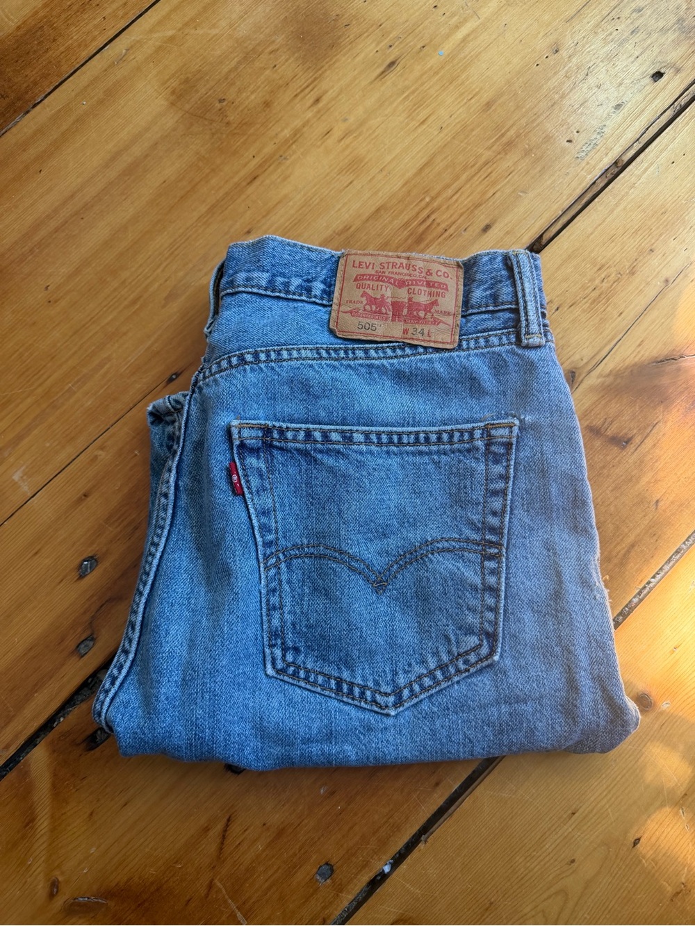 Levi’s 505 Light Wash Denim Shorts | W34